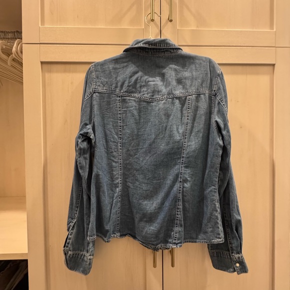 Mango Chest-pocket denim shirt in Blue Medium/XL - Picture 10 of 13